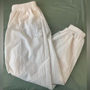 Nike Sportswear "Everything Wovens" Beige Crinkle Track Pants - Women's M